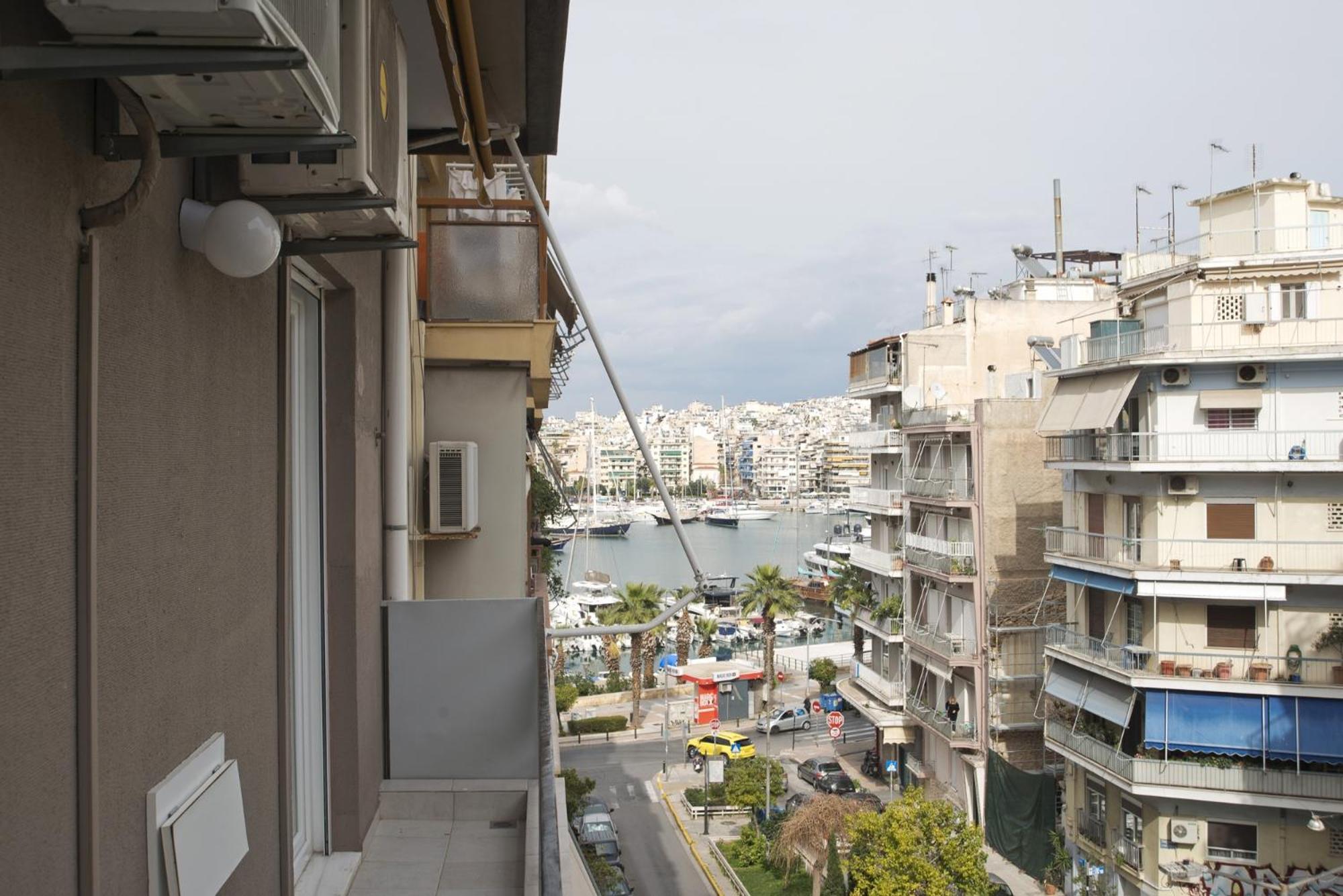 Meliti Apartment Piraeus Exterior photo